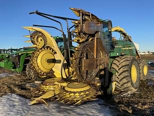 Main image John Deere 7700 3