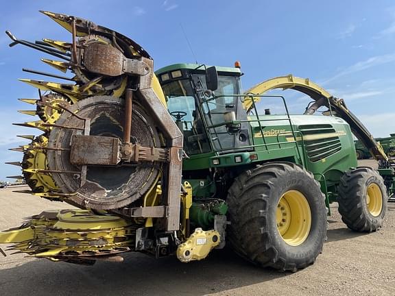 Image of John Deere 7700 equipment image 3