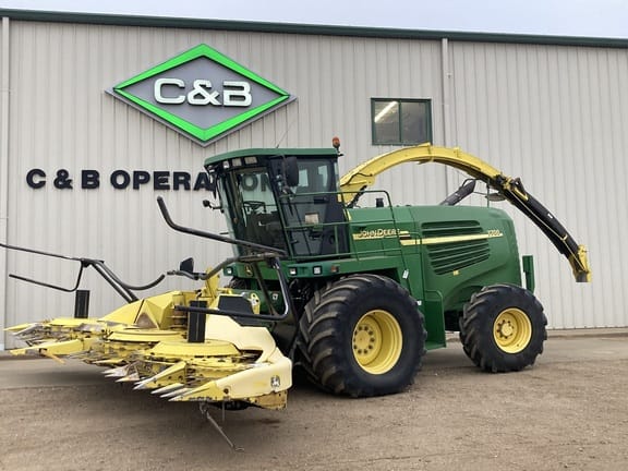 Main image John Deere 7700