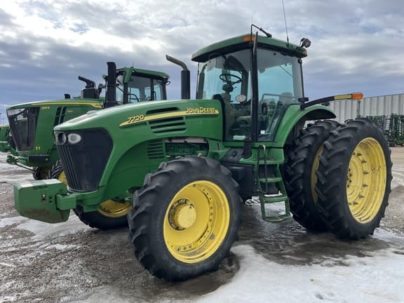Image of John Deere 7720 Primary image