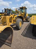 2004 John Deere 772CH Image