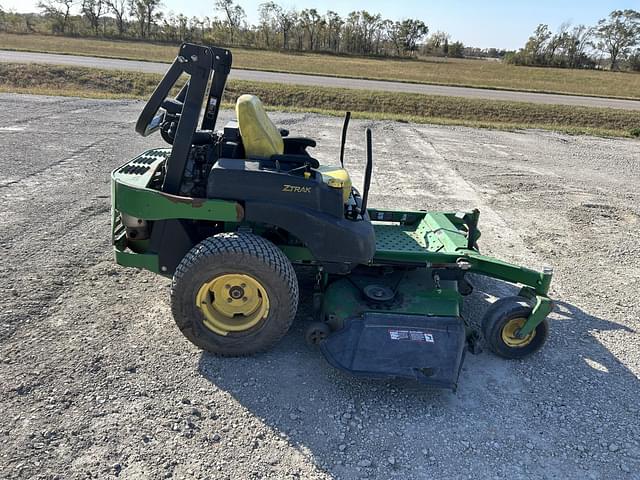 Image of John Deere 777 equipment image 1