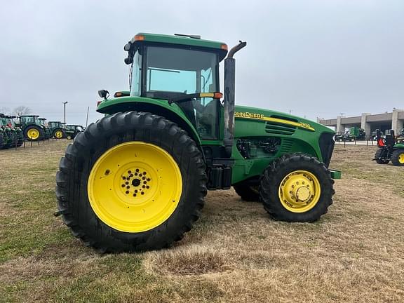 Image of John Deere 7820 equipment image 1