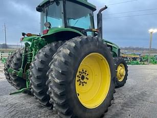 Main image John Deere 7820 11