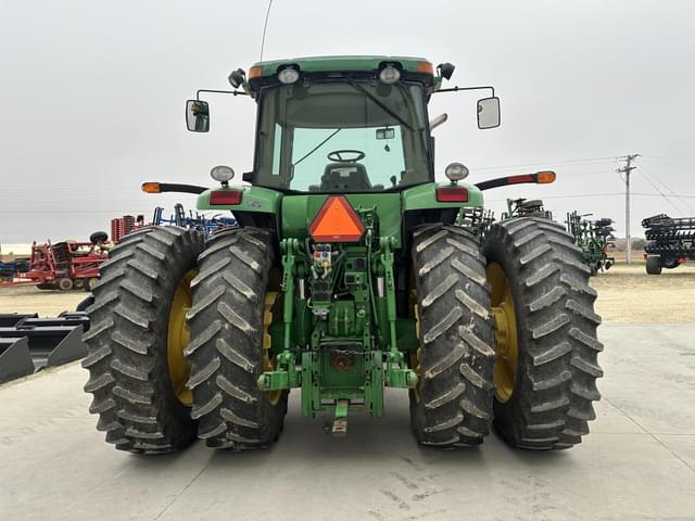 Image of John Deere 7820 equipment image 4