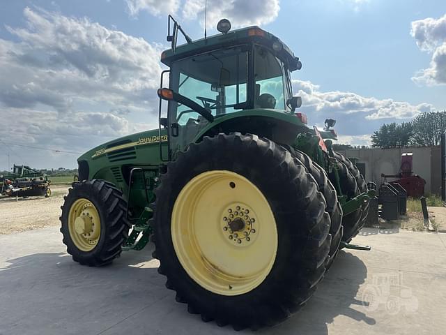 Image of John Deere 7820 equipment image 4