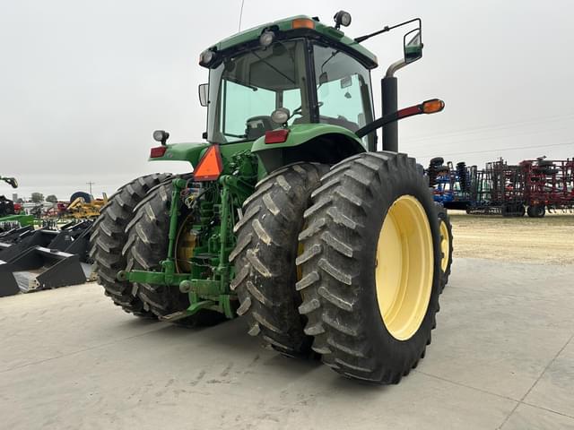 Image of John Deere 7820 equipment image 3