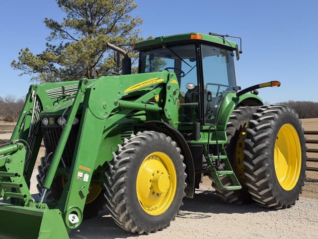 Image of John Deere 7820 equipment image 3