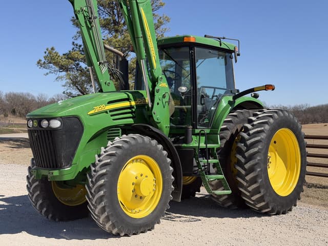 Image of John Deere 7820 equipment image 4