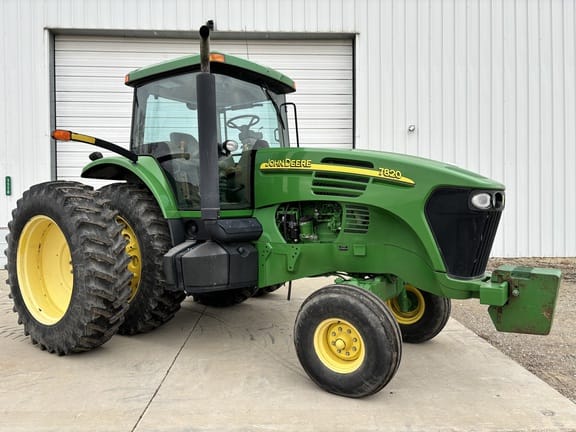 Main image John Deere 7820