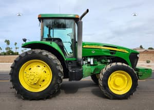 2004 John Deere 7820 Image