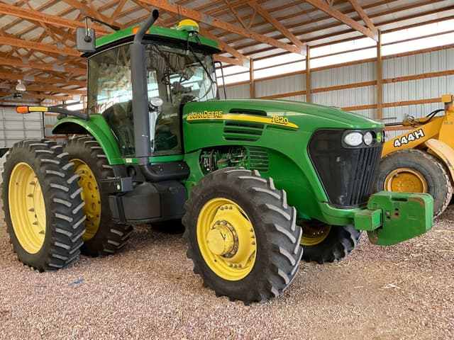 Image of John Deere 7820 equipment image 4