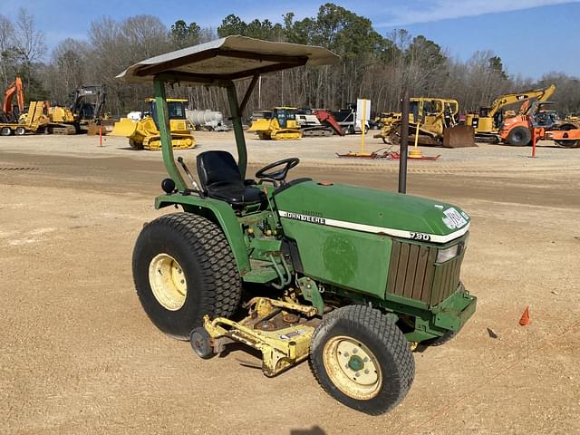 Image of John Deere 790 equipment image 3