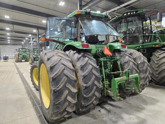 Image of John Deere 7920 equipment image 2