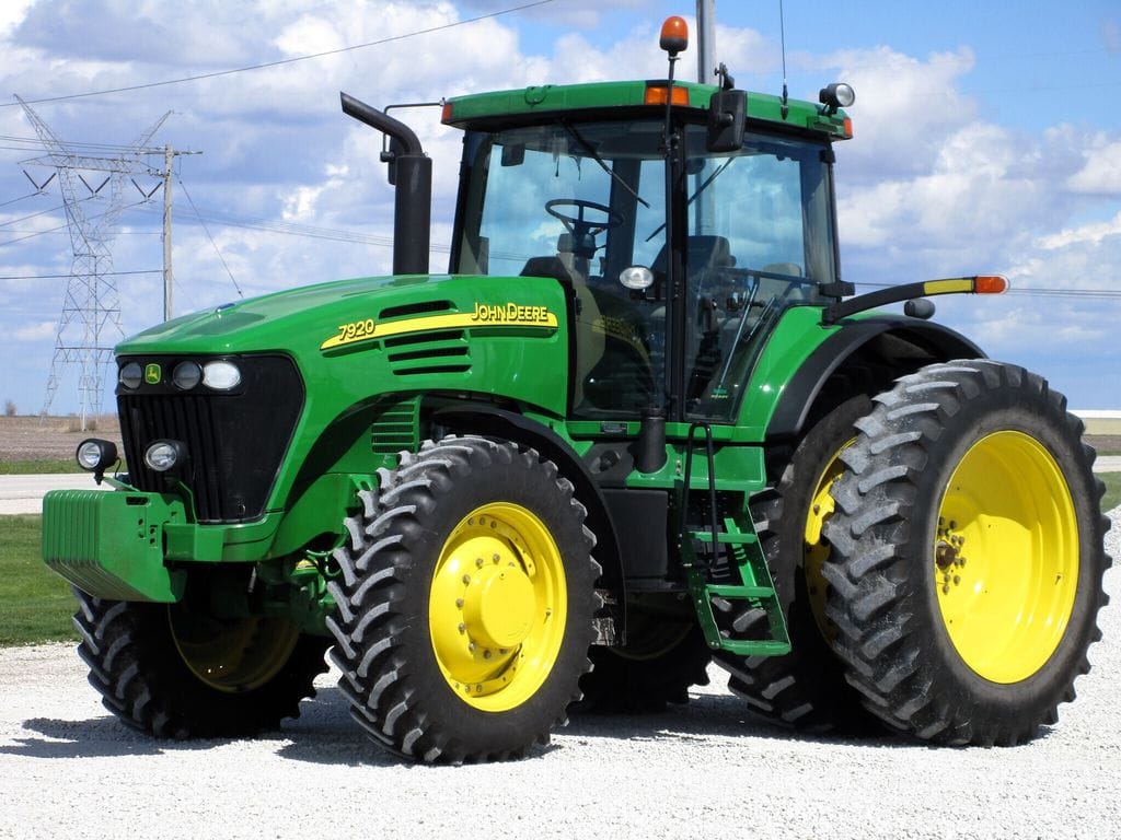 Main image John Deere 7920