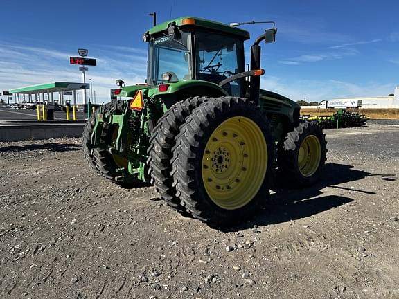 Image of John Deere 7920 equipment image 3