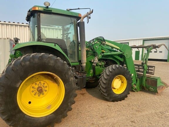 Main image John Deere 7920