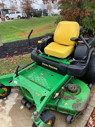 Image of John Deere 797 equipment image 2