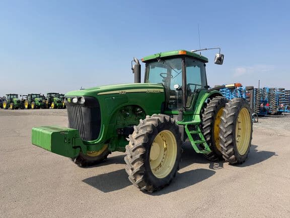 Image of John Deere 8120 equipment image 2