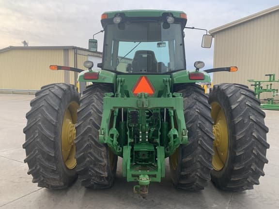 Image of John Deere 8120 equipment image 3