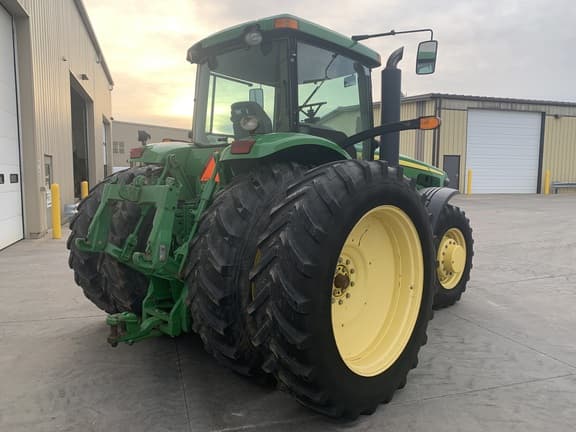 Image of John Deere 8120 equipment image 2