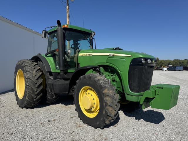 Image of John Deere 8120 equipment image 2