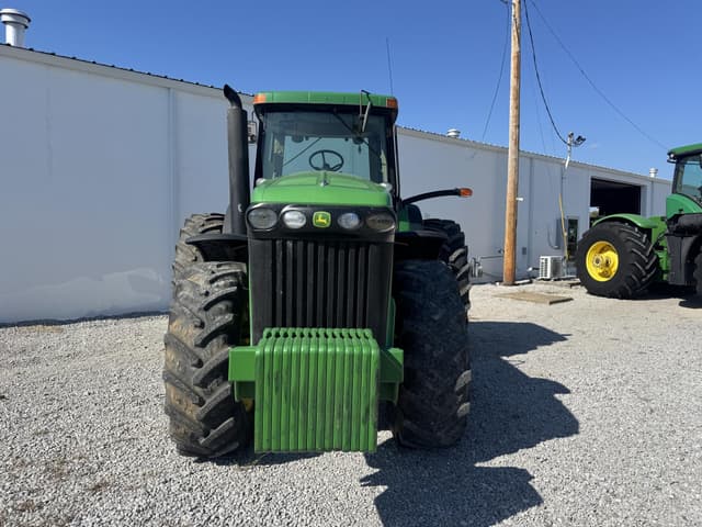 Image of John Deere 8120 equipment image 1