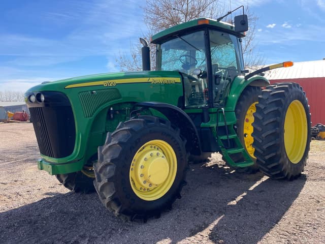 Image of John Deere 8120 equipment image 2