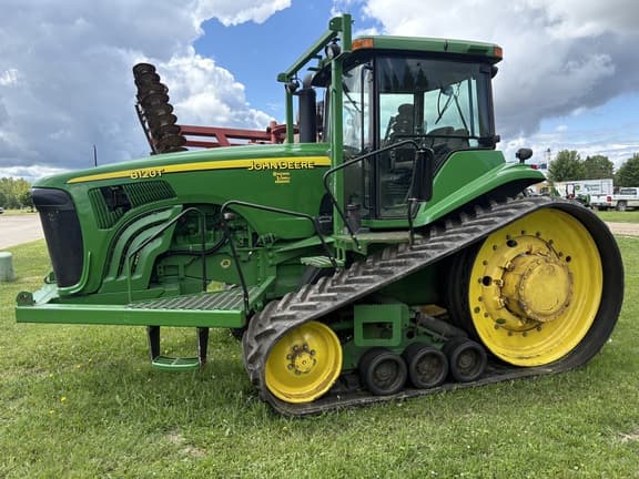 Image of John Deere 8120T equipment image 3