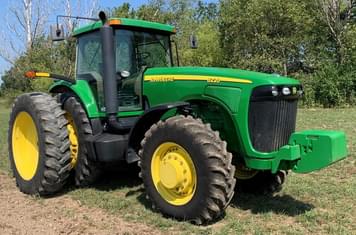 Main image John Deere 8220
