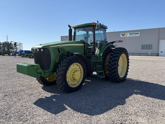 2004 John Deere 8220 Equipment Image0