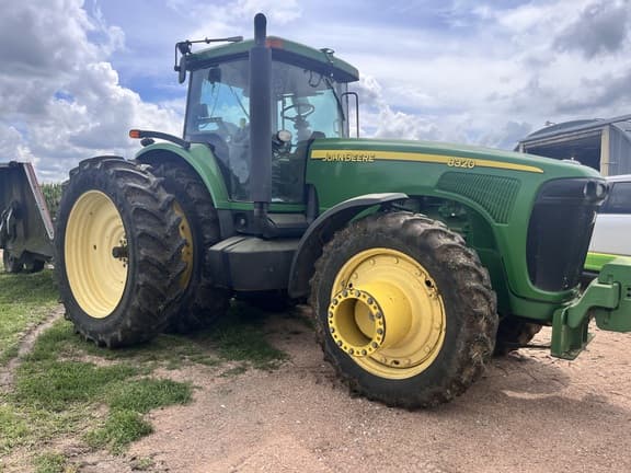 Image of John Deere 8320 Image 0