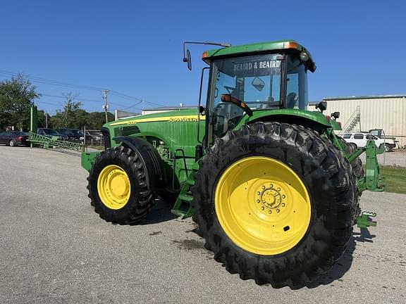 Image of John Deere 8320 equipment image 4