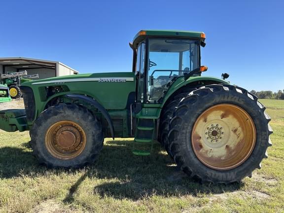 Image of John Deere 8320 Primary image