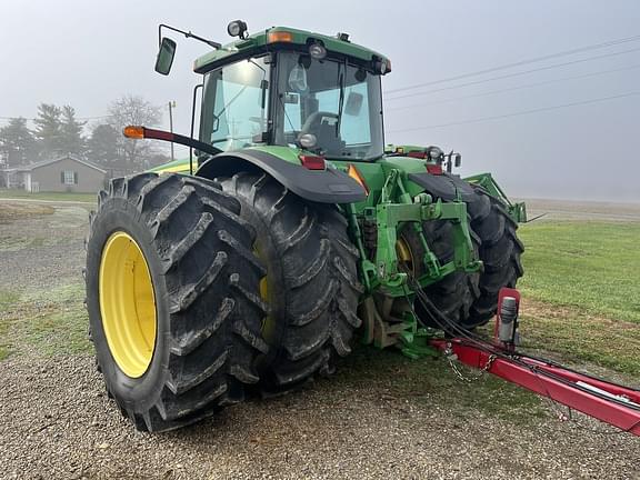 Image of John Deere 8320 equipment image 4