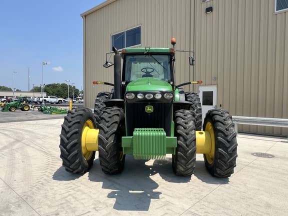 Image of John Deere 8320 equipment image 4