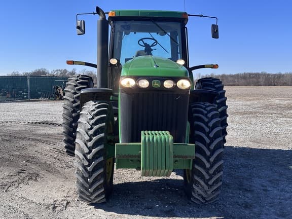 Image of John Deere 8320 equipment image 1