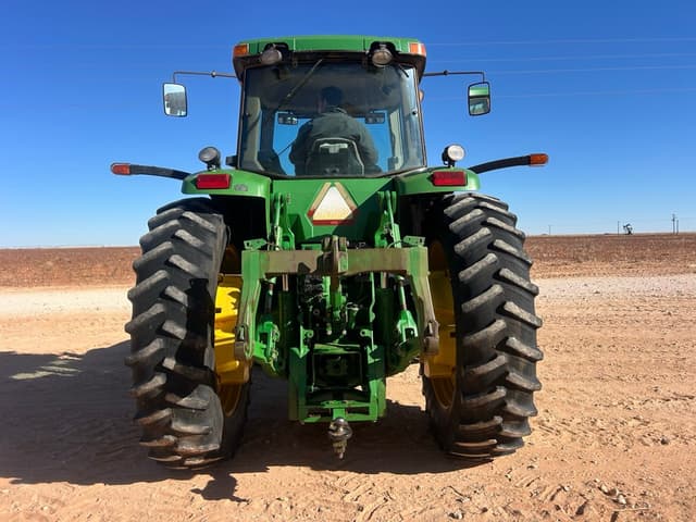 Image of John Deere 8420 equipment image 3