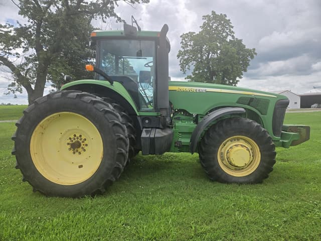 Image of John Deere 8420 equipment image 3