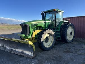 2004 John Deere 8420 Image