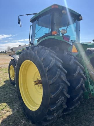 Image of John Deere 8420 equipment image 4