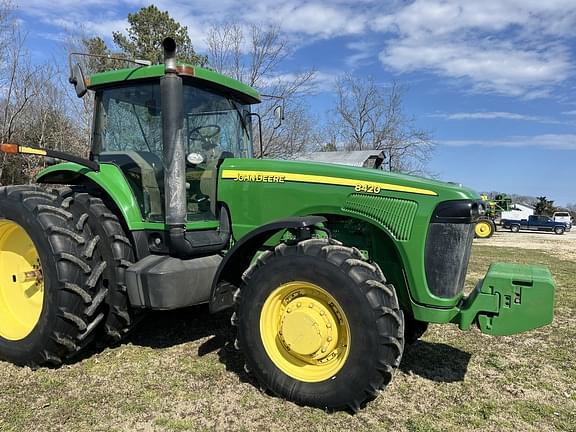 Image of John Deere 8420 equipment image 2