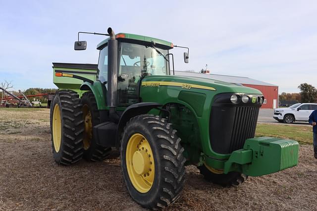 Image of John Deere 8420 equipment image 2