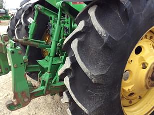 Main image John Deere 8420 15