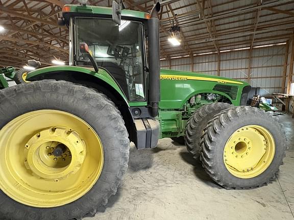 Image of John Deere 8420 equipment image 1