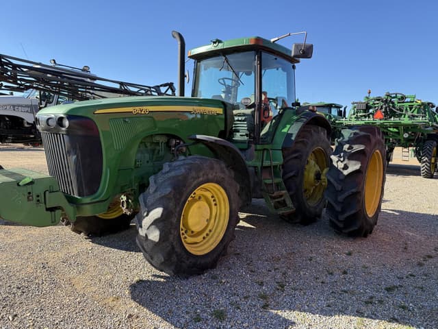 Image of John Deere 8420 equipment image 2