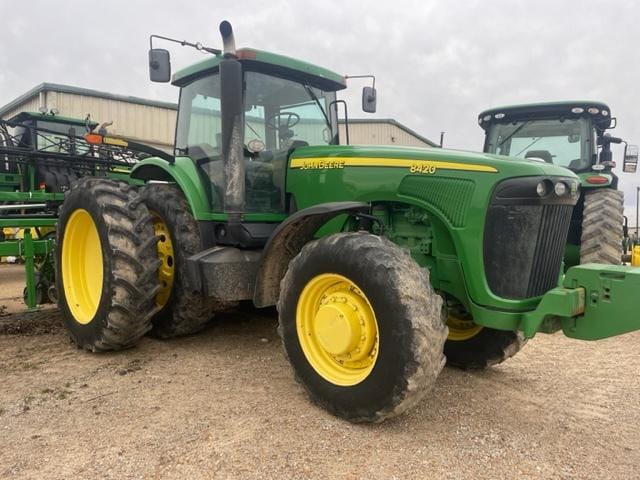 Main image John Deere 8420