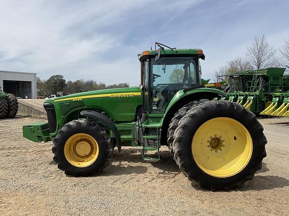 Image of John Deere 8420 equipment image 1