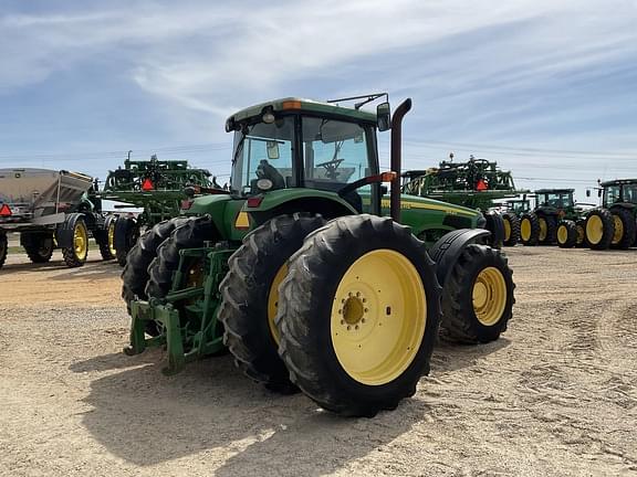 Image of John Deere 8420 equipment image 4