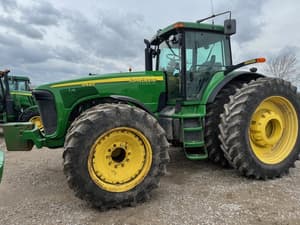 2004 John Deere 8420 Image